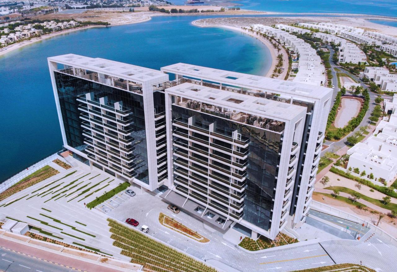 Live Here, Enjoy Waters Of Arabian Gulf Ra’s al-Chaima Exterior foto